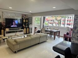 Blk 889A TAMPINES GROVE (Tampines), HDB 5 Rooms #540575841